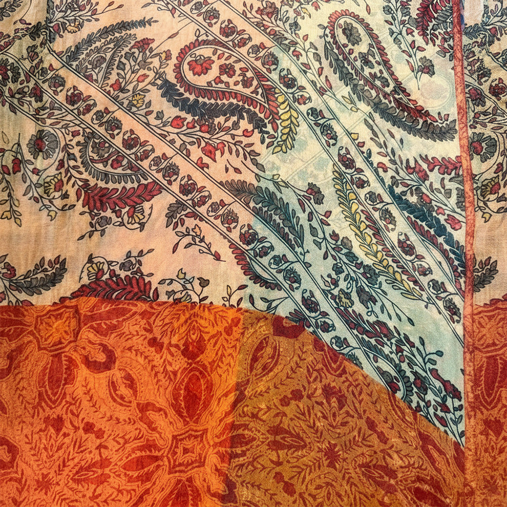 SCIARPA LEGGERA SEMITRASPARENTE A FANTASIA CASHMERE E GEOMETRICA