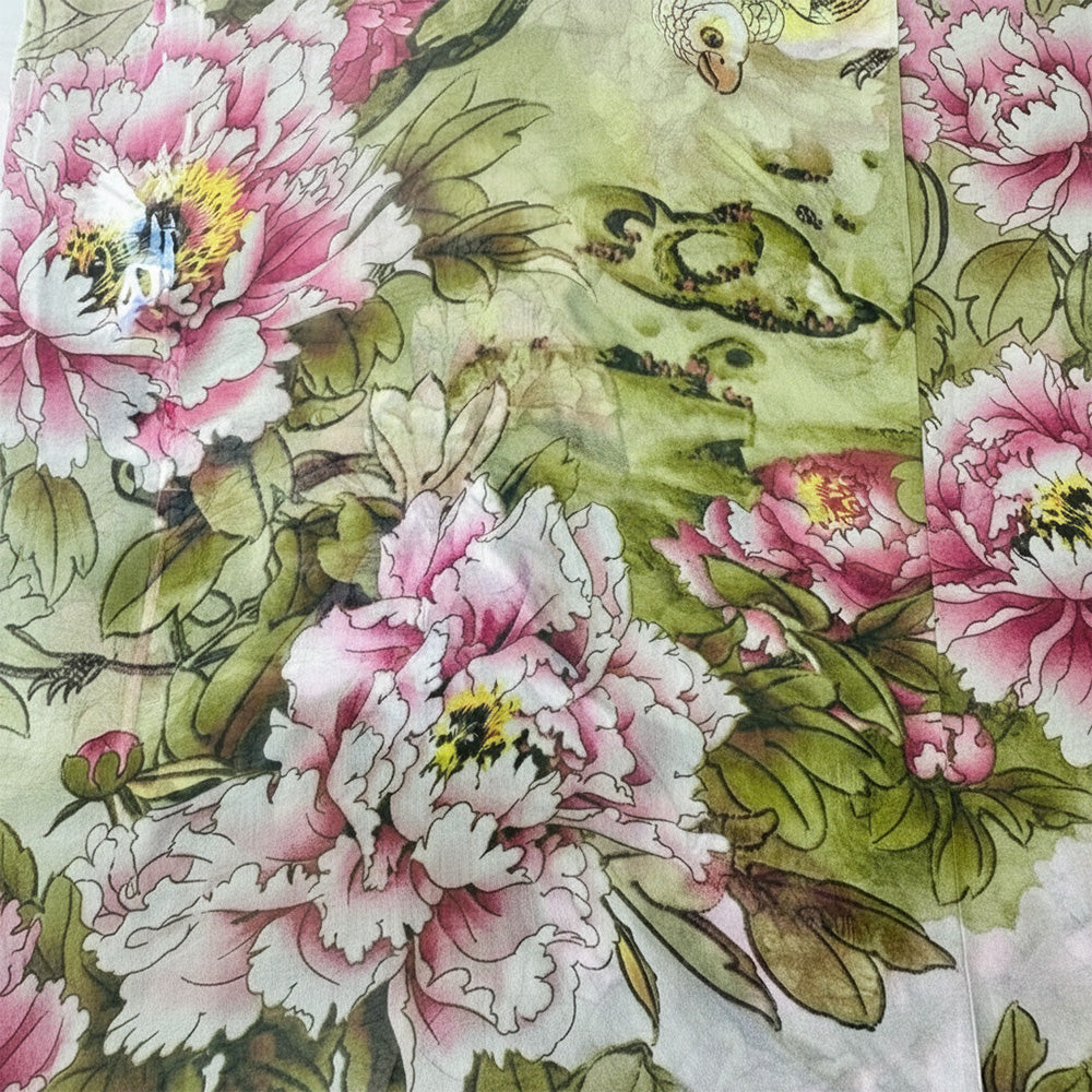SCIARPA LEGGERA SEMITRASPARENTE CON PEONIA GRANDE