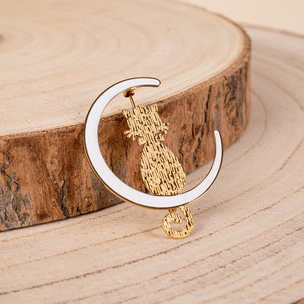 CAT AND MOON PIN