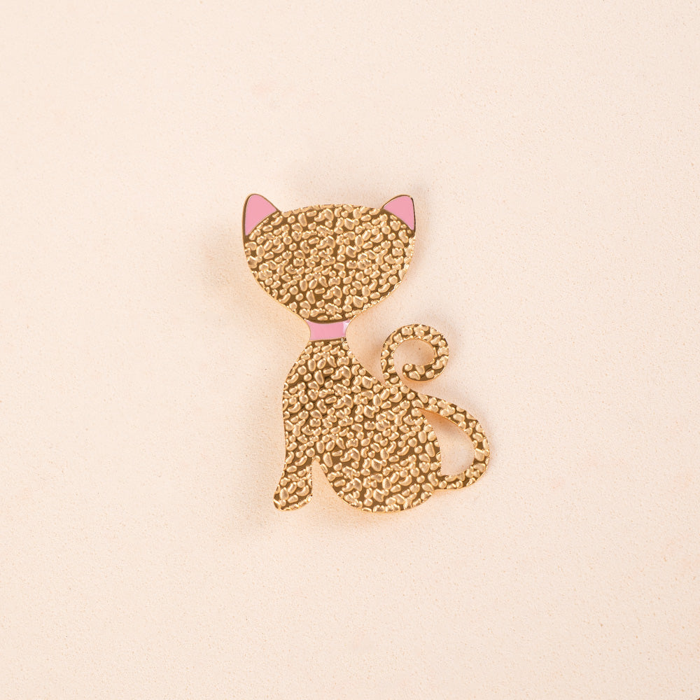 CAT-SHAPED PIN WITH COLORFUL DETAILS