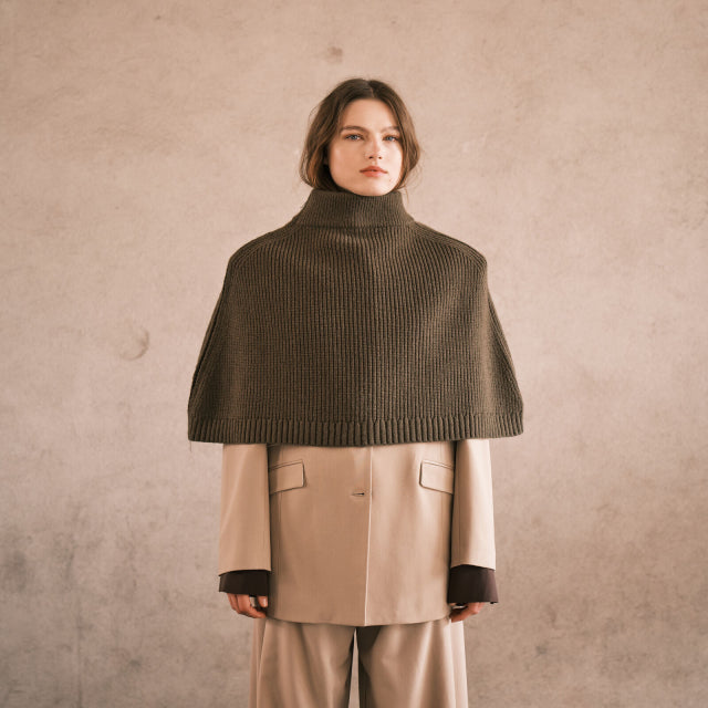 CAPPA SCALDA SPALLE CON ZIP LATERALE