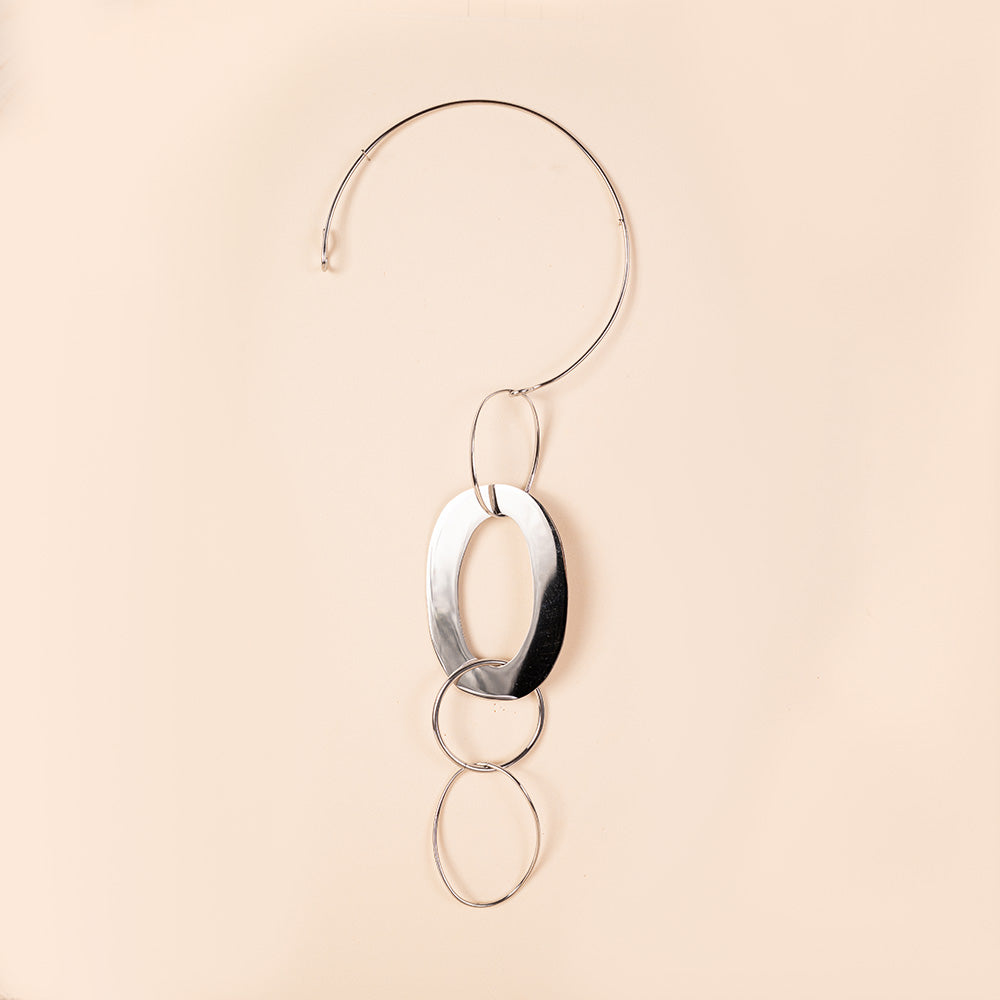 COLLANA CON STRUTTURA RIGIDA VERSATILE E  ANELLI GRANDI