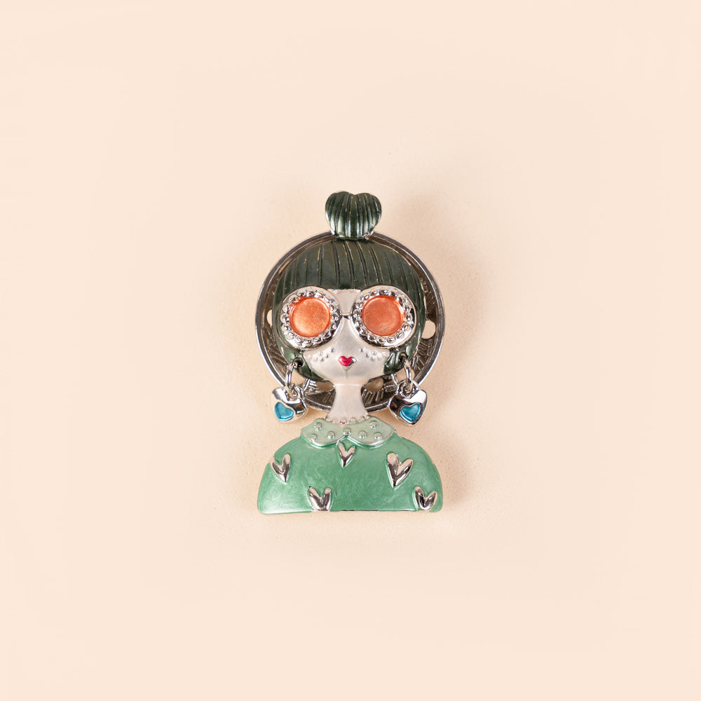 PIN WITH WOMAN WITH GLASSES