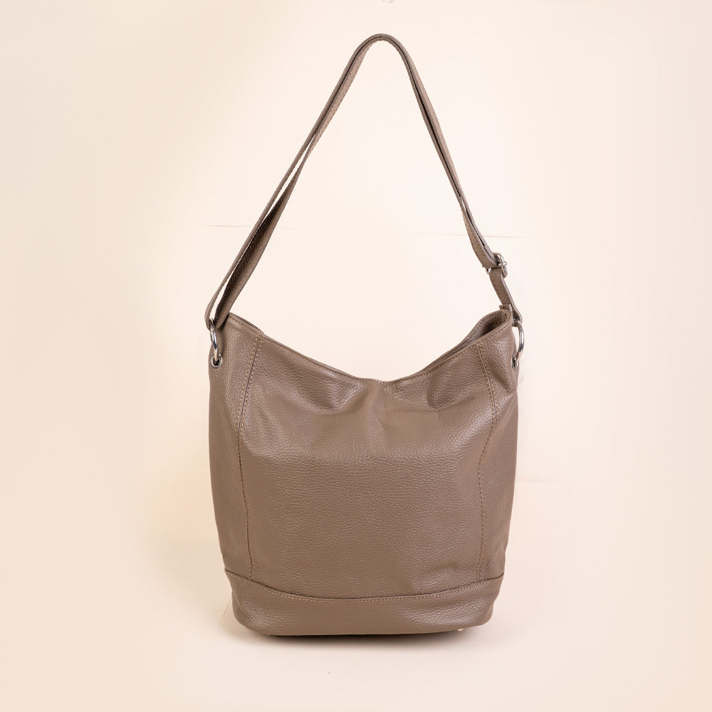 BORSA A SPALLA CON CUCITURE AI LATI