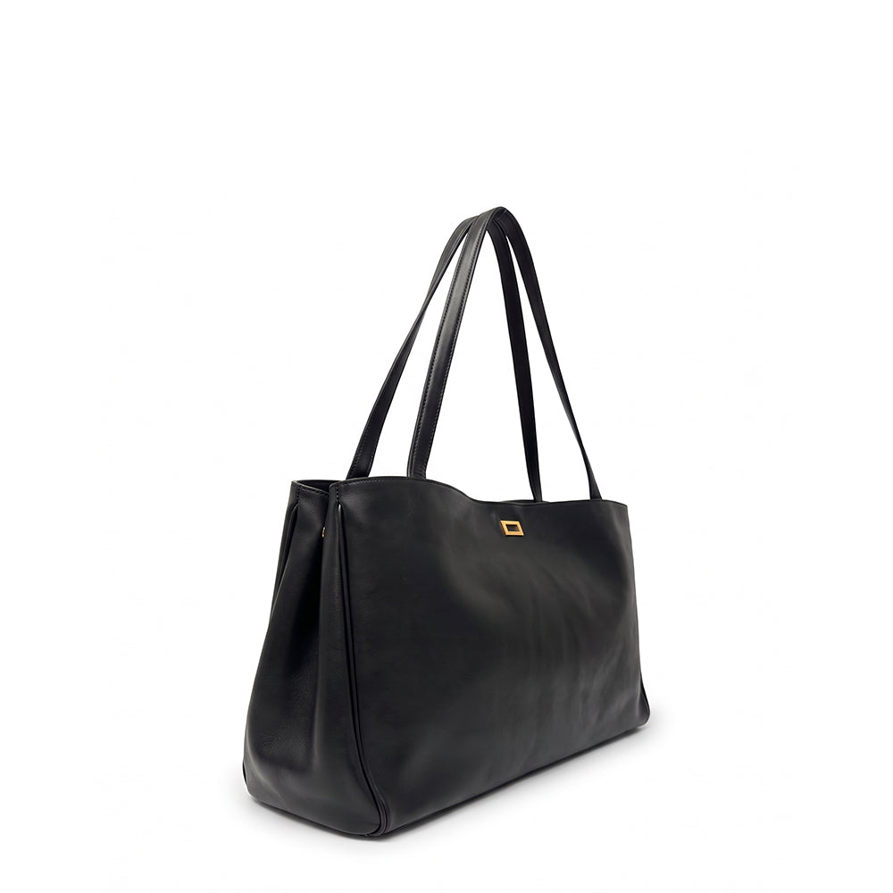 BORSA A TRACOLLA CON BASE RETTAGOLARE