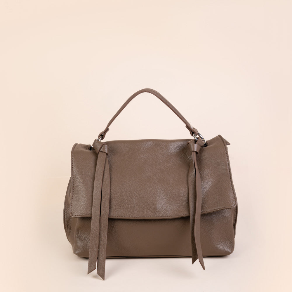 HANDBAG WITH DOUBLE STRAPS ON THE HANDLE