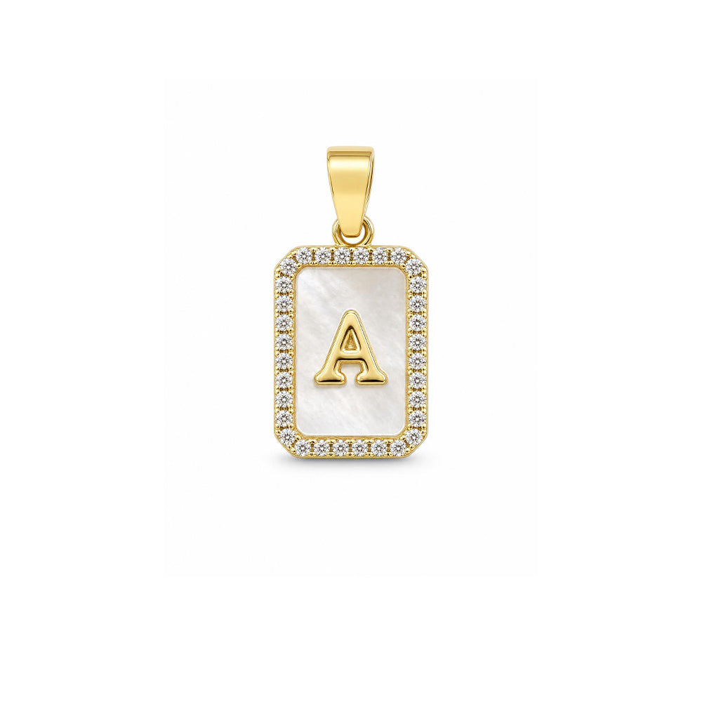 CHARM CON LETTERA SU MADREPERLA E STRASS