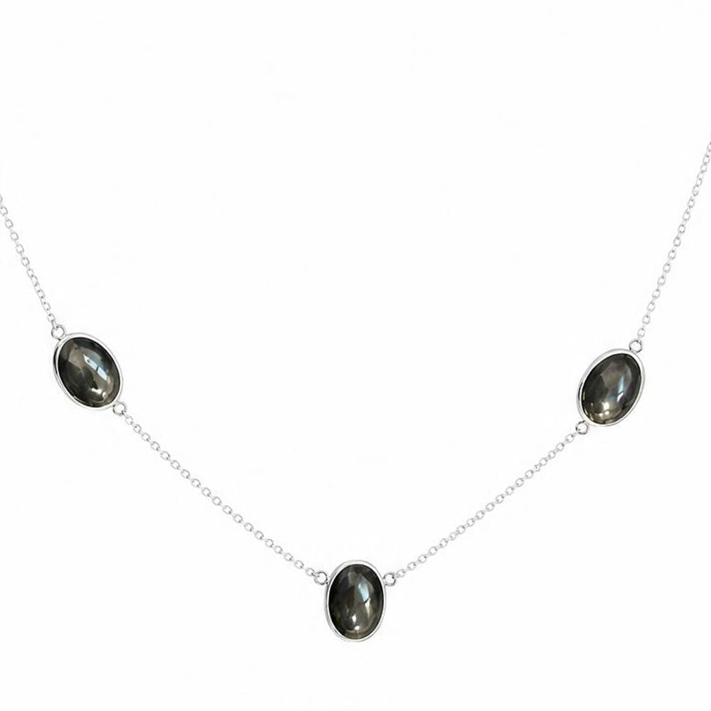 COLLANA LUNGA CON ELEMENTI A GOCCIA