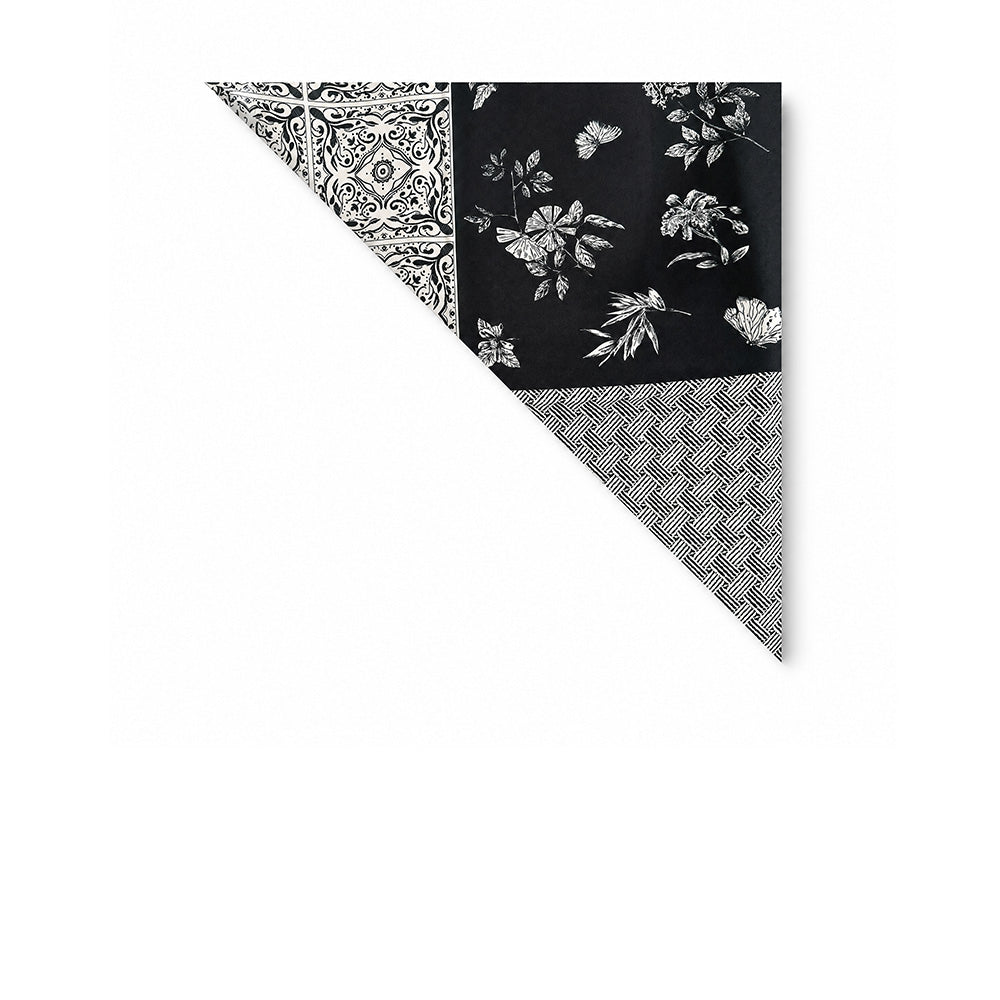 SCIARPA DOUBLEFACE CON FANTASIA FIORI E FARFALLE