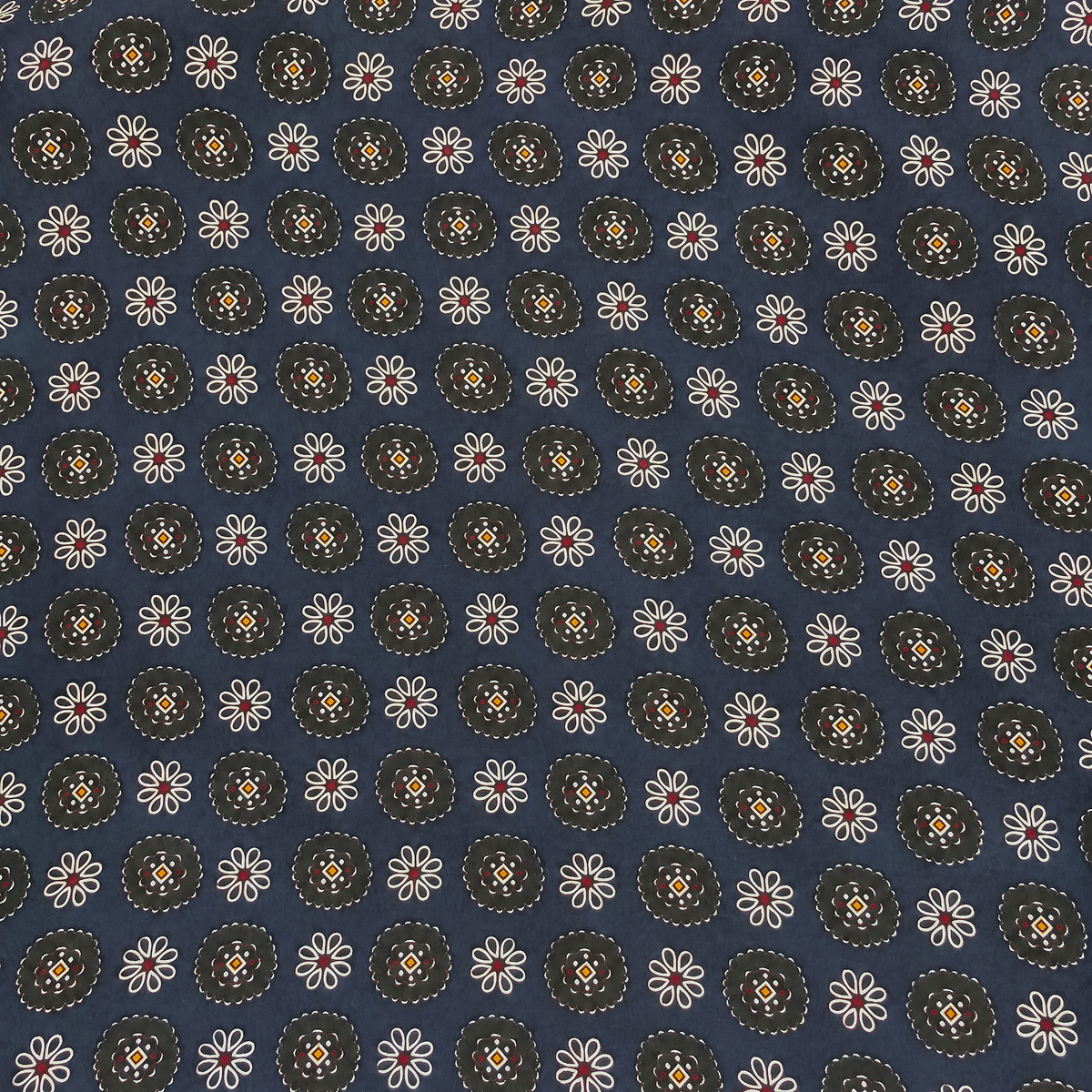 SCIARPA FOULARD IN SETA CON MICROFANTASIA SU SFONDO BLU