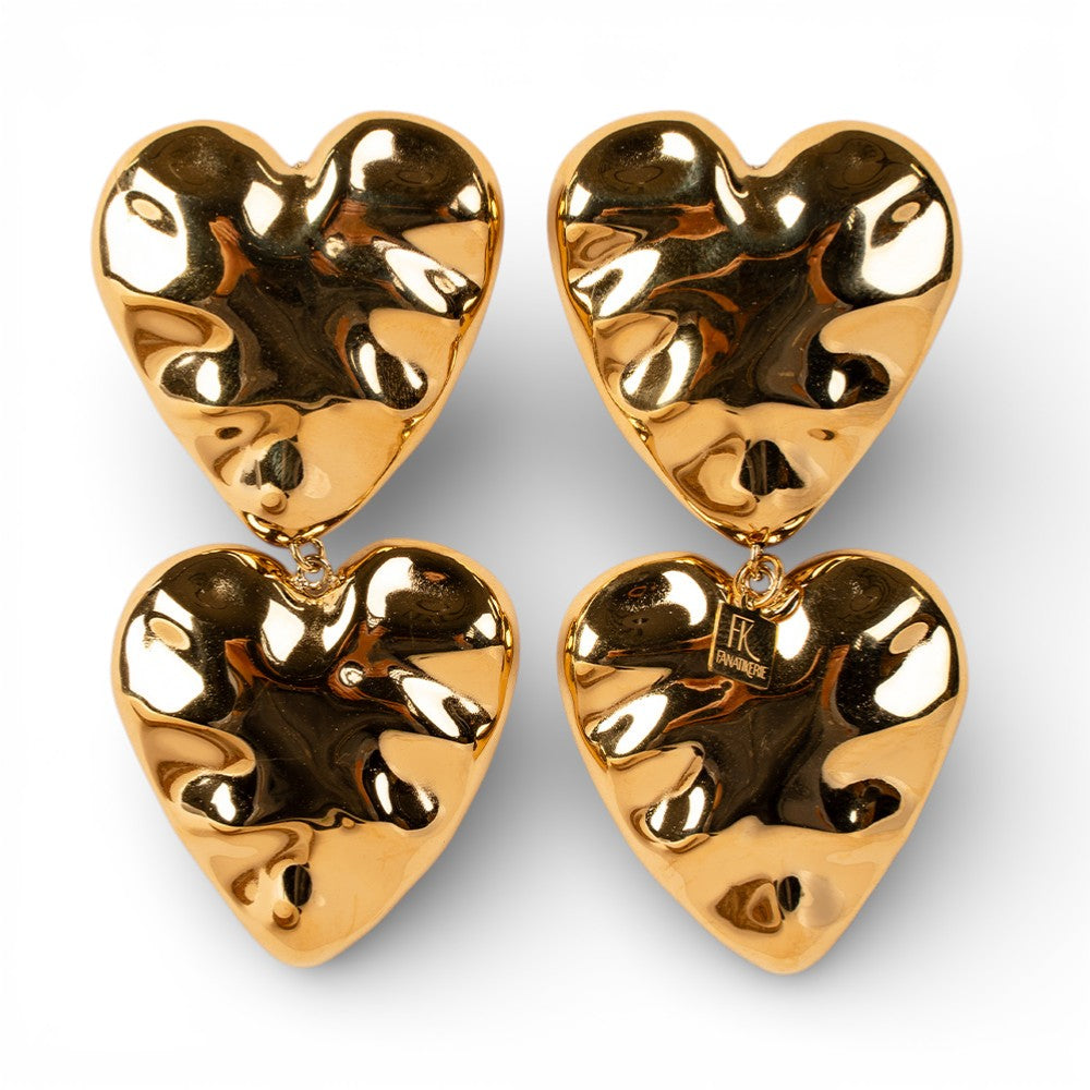 ORECCHINI PENDENTI CON DOPPIO CUORE MARTELLATO