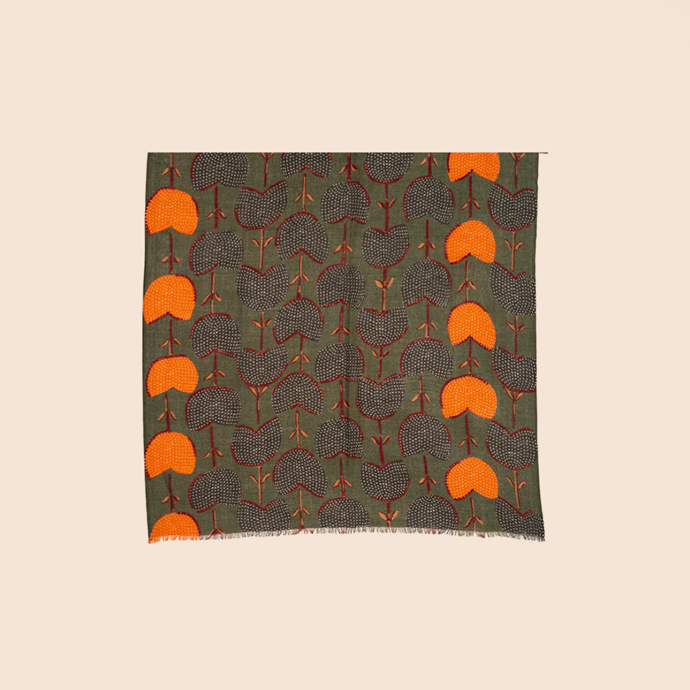 SCIARPA PESANTE IN LANA CON FIORI