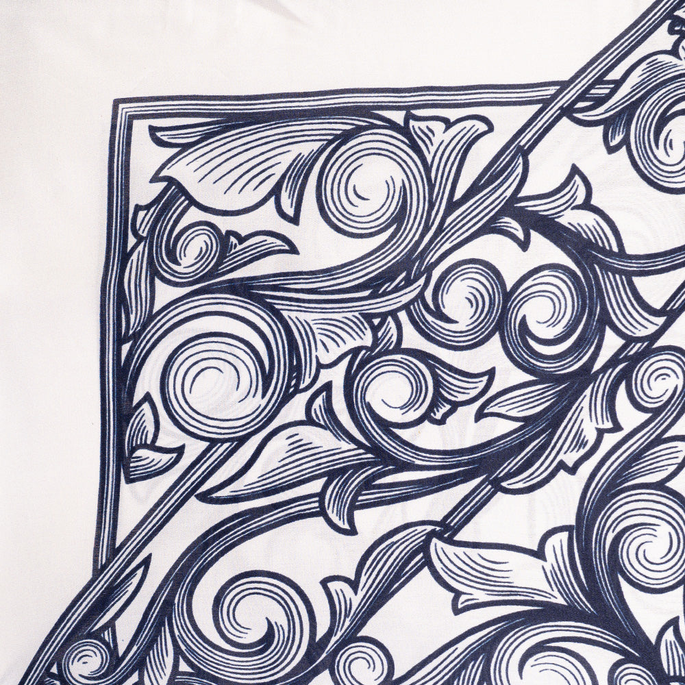 SCIARPA FOULARD DA COLLO IN SETA CON DECORAZIONE