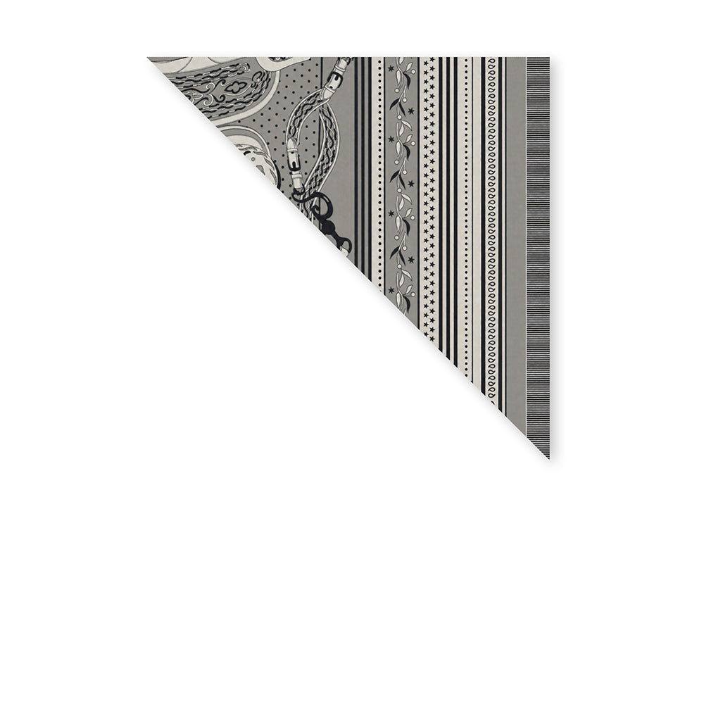 SCIARPA FOULARD DA COLLO ORNAMENTALE CON DISEGNI DI VARIO GENERE