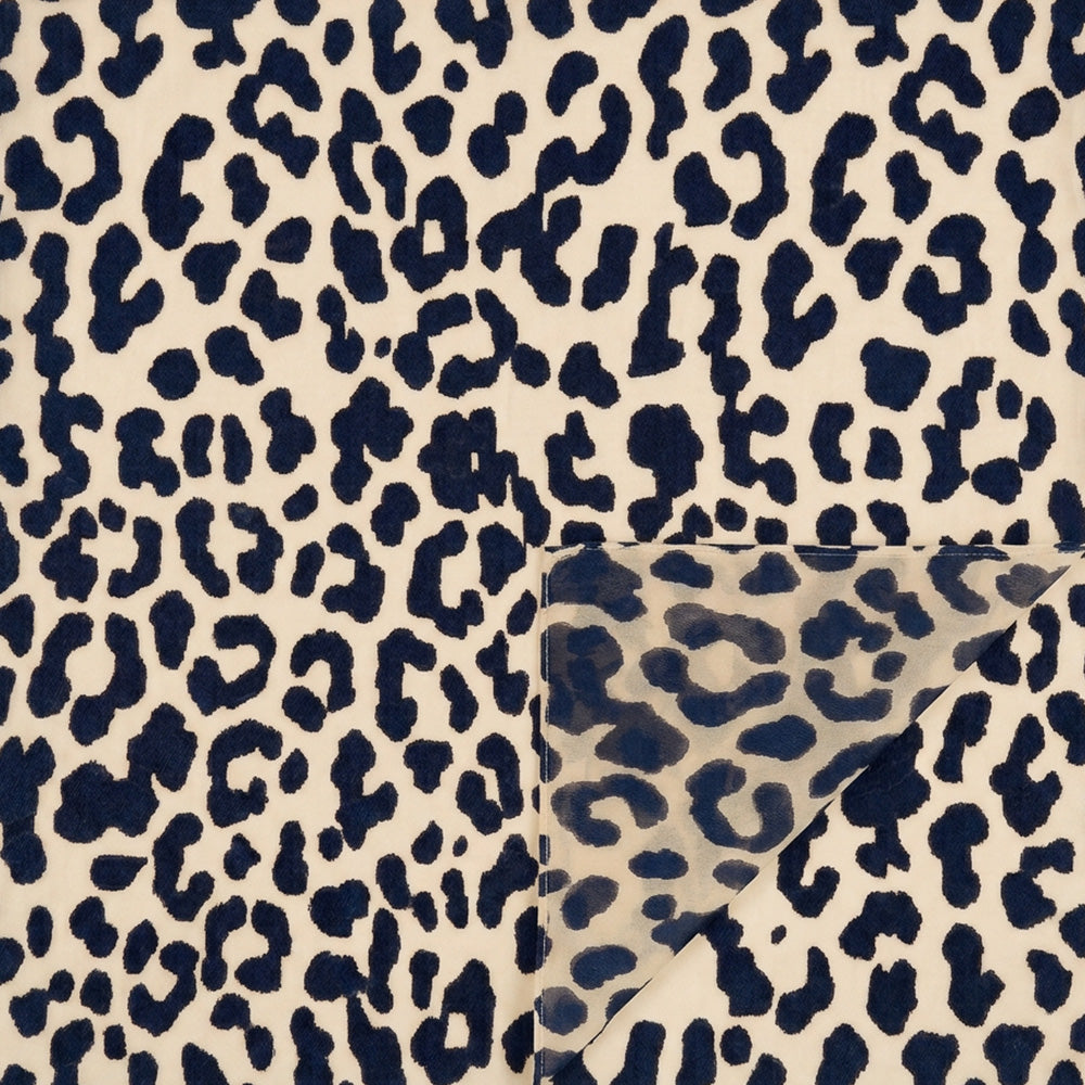 SCIARPA LEGGERA CON FANTASIA ANIMALIER IN TRASPARENZA