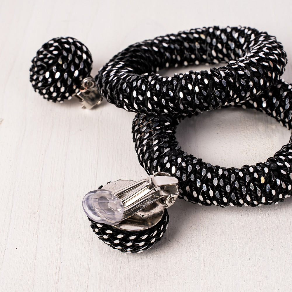 CHAIN COVERED HOOP DANGLING EARRINGS