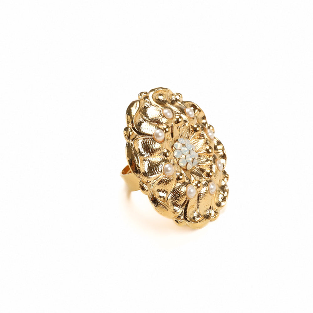 ANELLO REGOLABILE A FIORE CON PERLE E STRASS