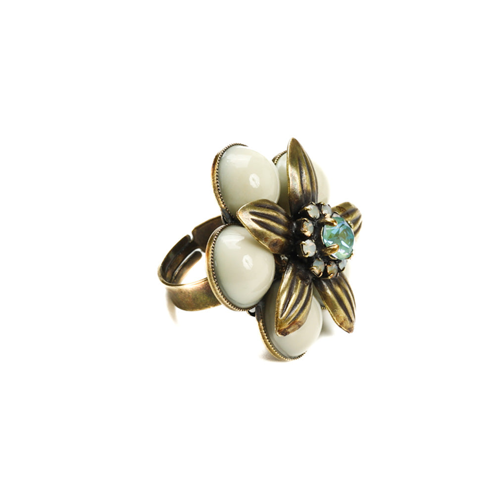 ANELLO REGOLABILE A FIORE CON PIETRE COME PETALI