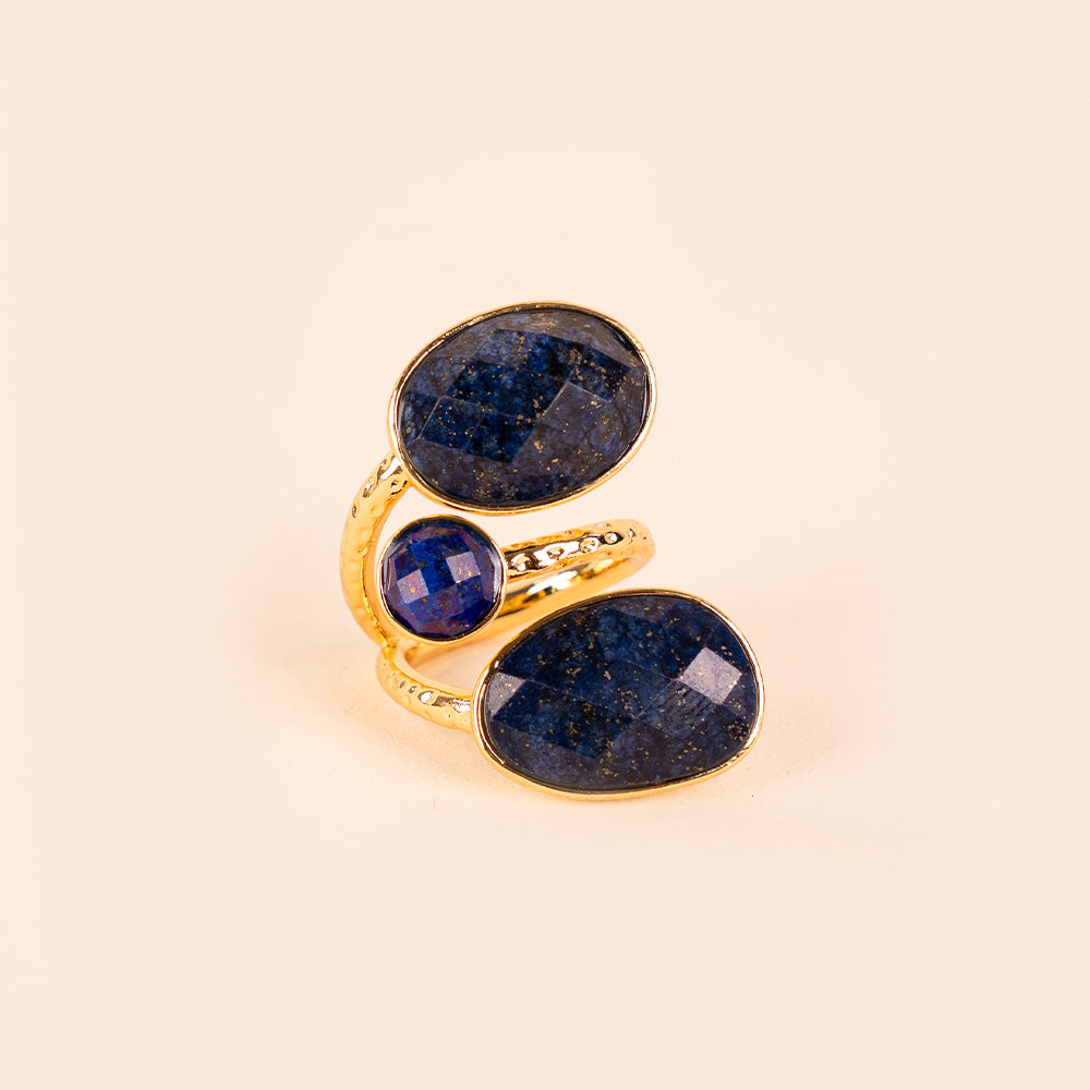 SPIRAL RING WITH NATURAL STONES