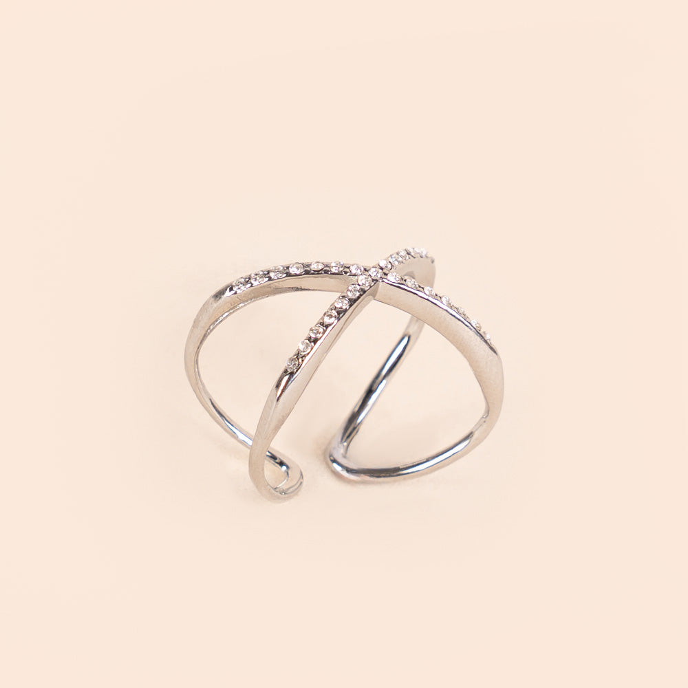 ANELLO REGOLABILE CON STRASS A X