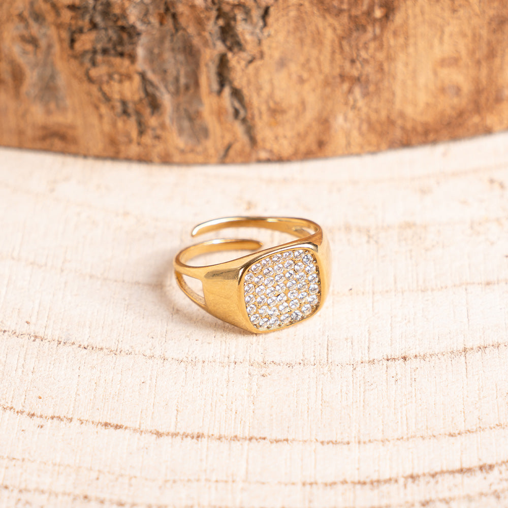 ANELLO REGOLABILE CON PARTICOLARE QUADRATO CON STRASS CENTRALE