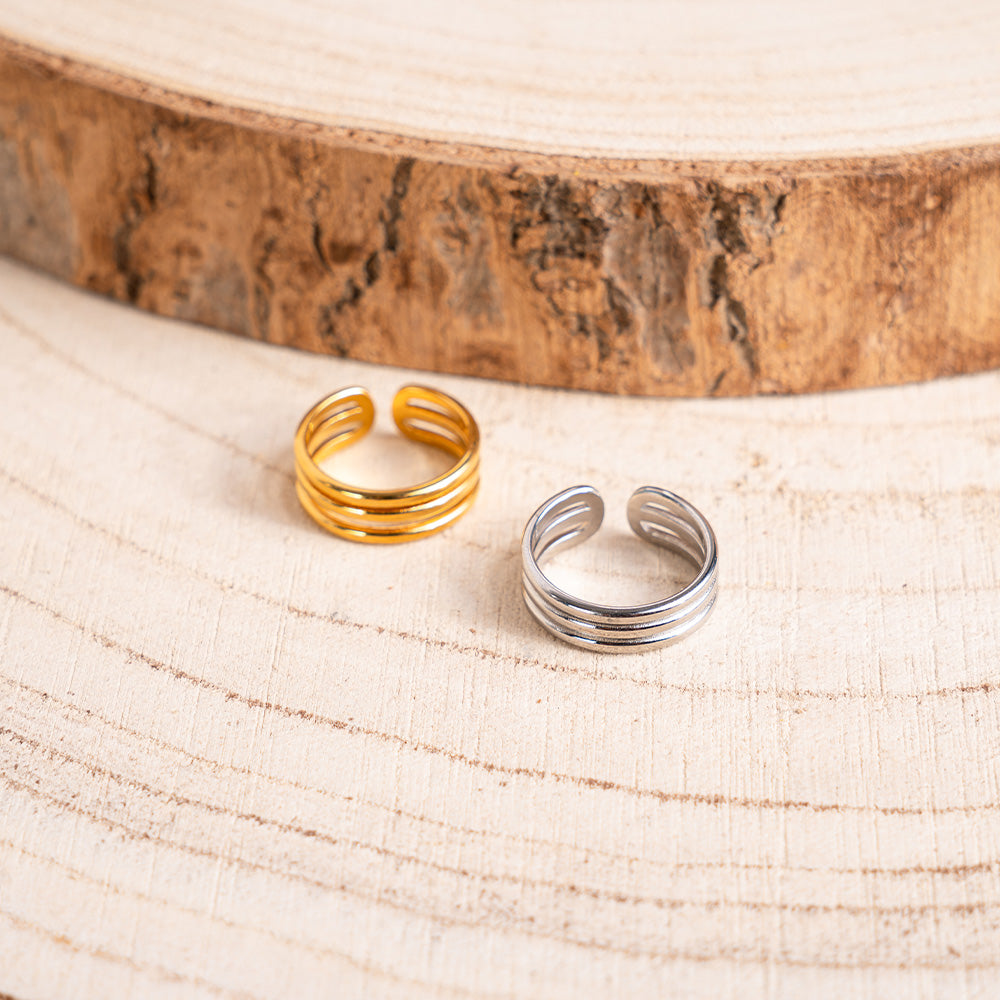 ANELLO REGOLABILE A FEDE CON TRE FASCETTE