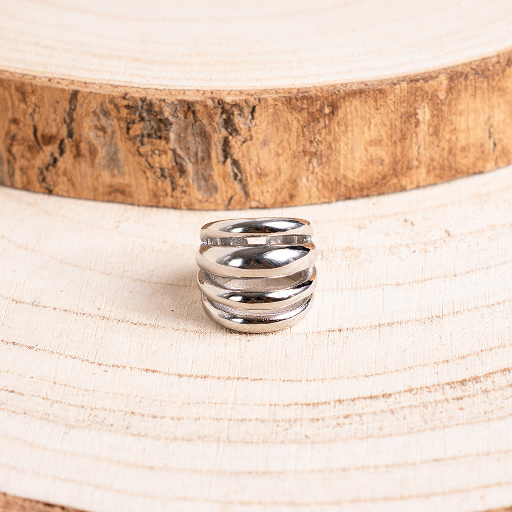 ANELLO REGOLABILE CON QUATTRO FASCE ABBOMBATE
