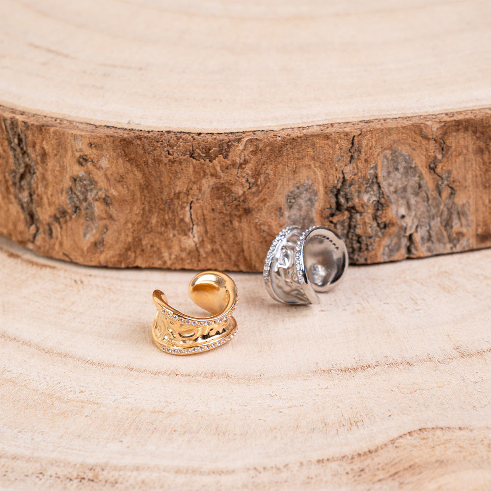 EARCUFF ONDULATO MARTELLATO CON STRASS