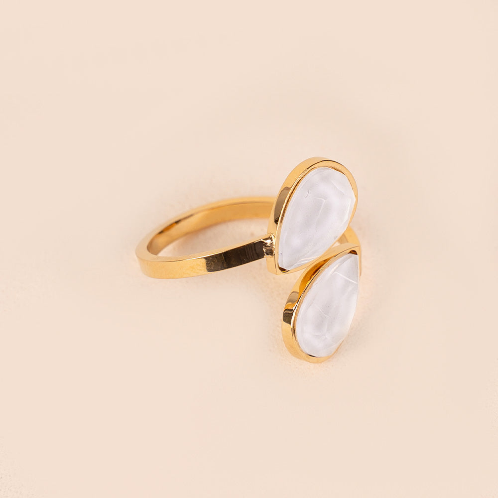 ADJUSTABLE RING WITH DOUBLE DROP STONE