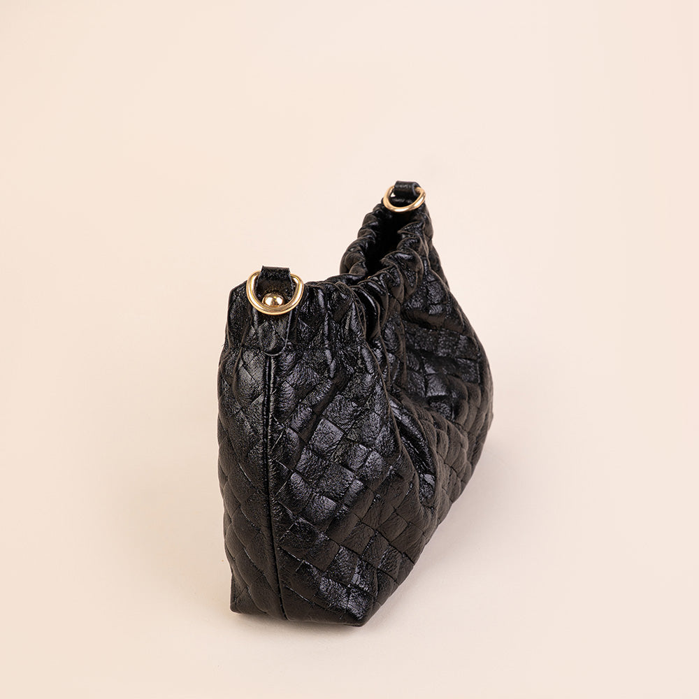 BORSA POCHETTE INTRECCIATA E ARRICCIATA SOPRA