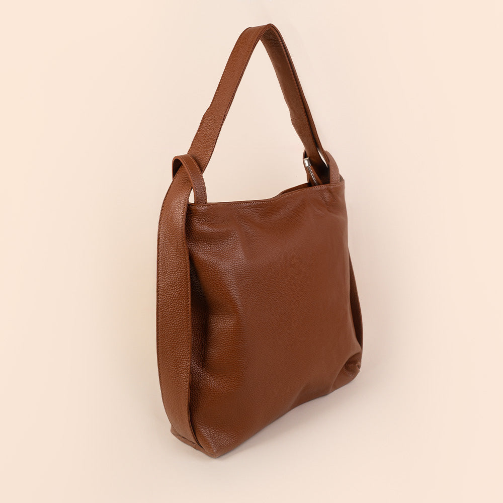 SHOULDER BAG CONVERTIBLE INTO A LARGE BACKPACK