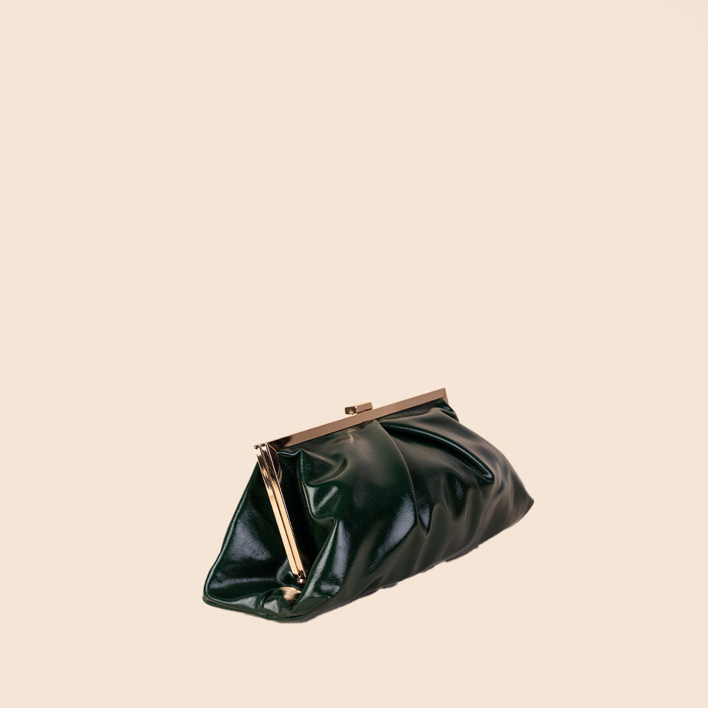 BORSA CLUTCH LUCIDA CON TRACOLLA