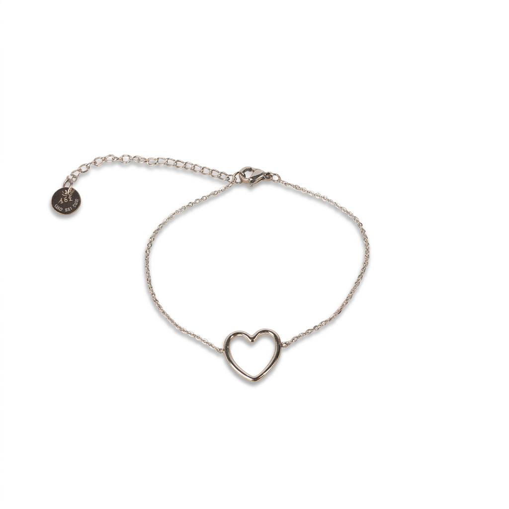 SOFT BRACELET WITH HOLLOW HEART PENDANT