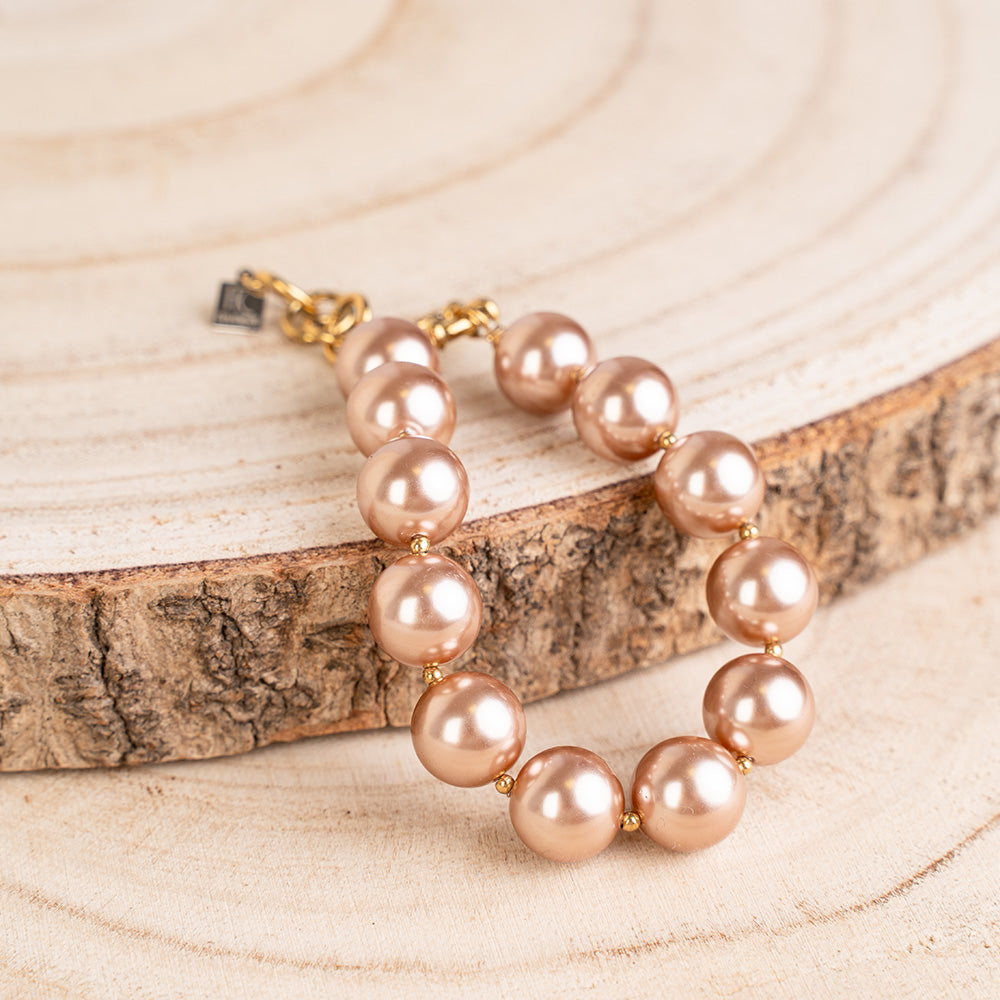BRACELET WITH SHINY PEARLS
