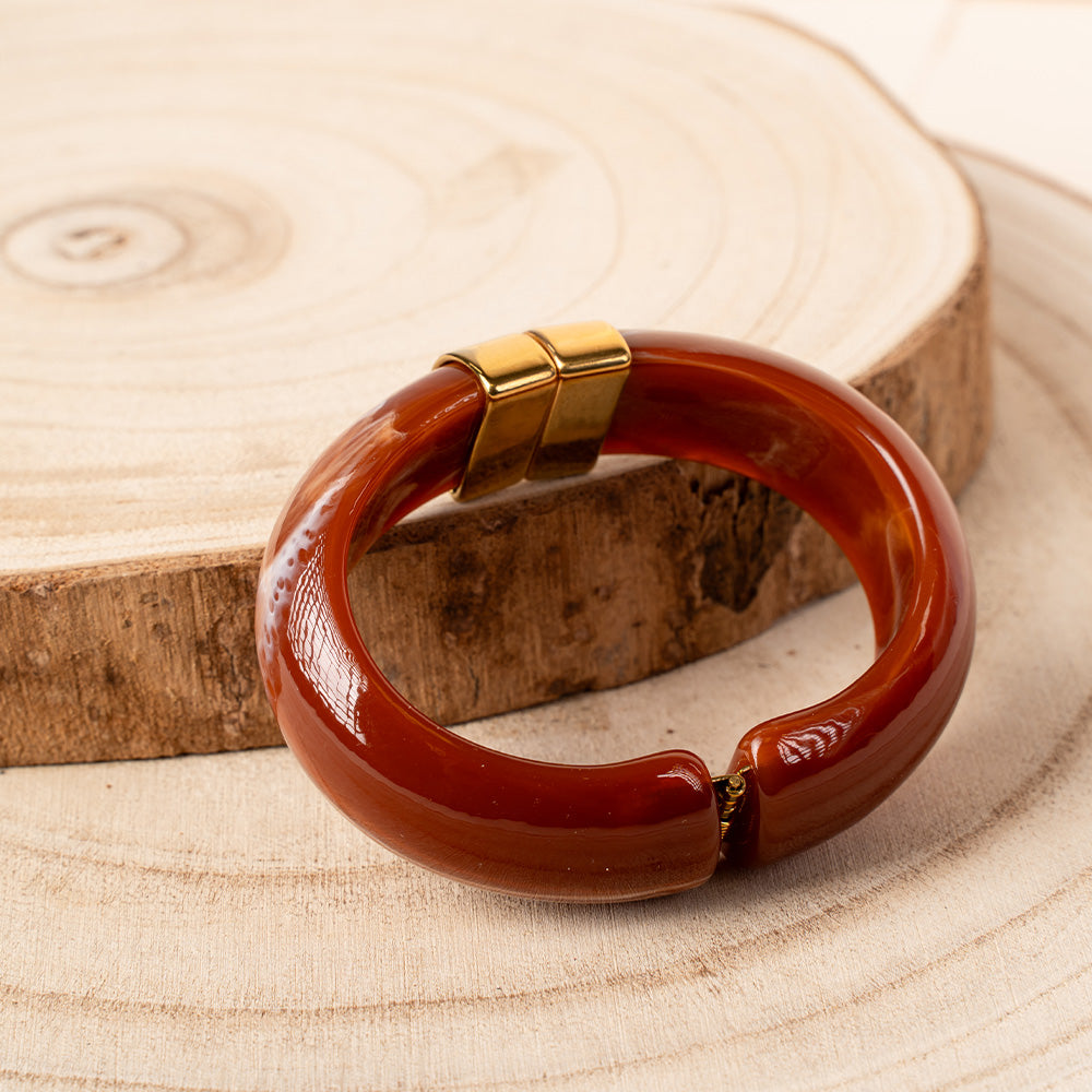 MARBLED RESIN RIGID BRACELET WITH SPRING CLASP