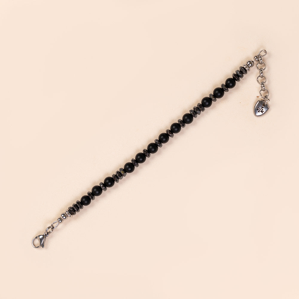 BRACCIALE CON PIETRE DURE E INSERTI IN ACCIAIO