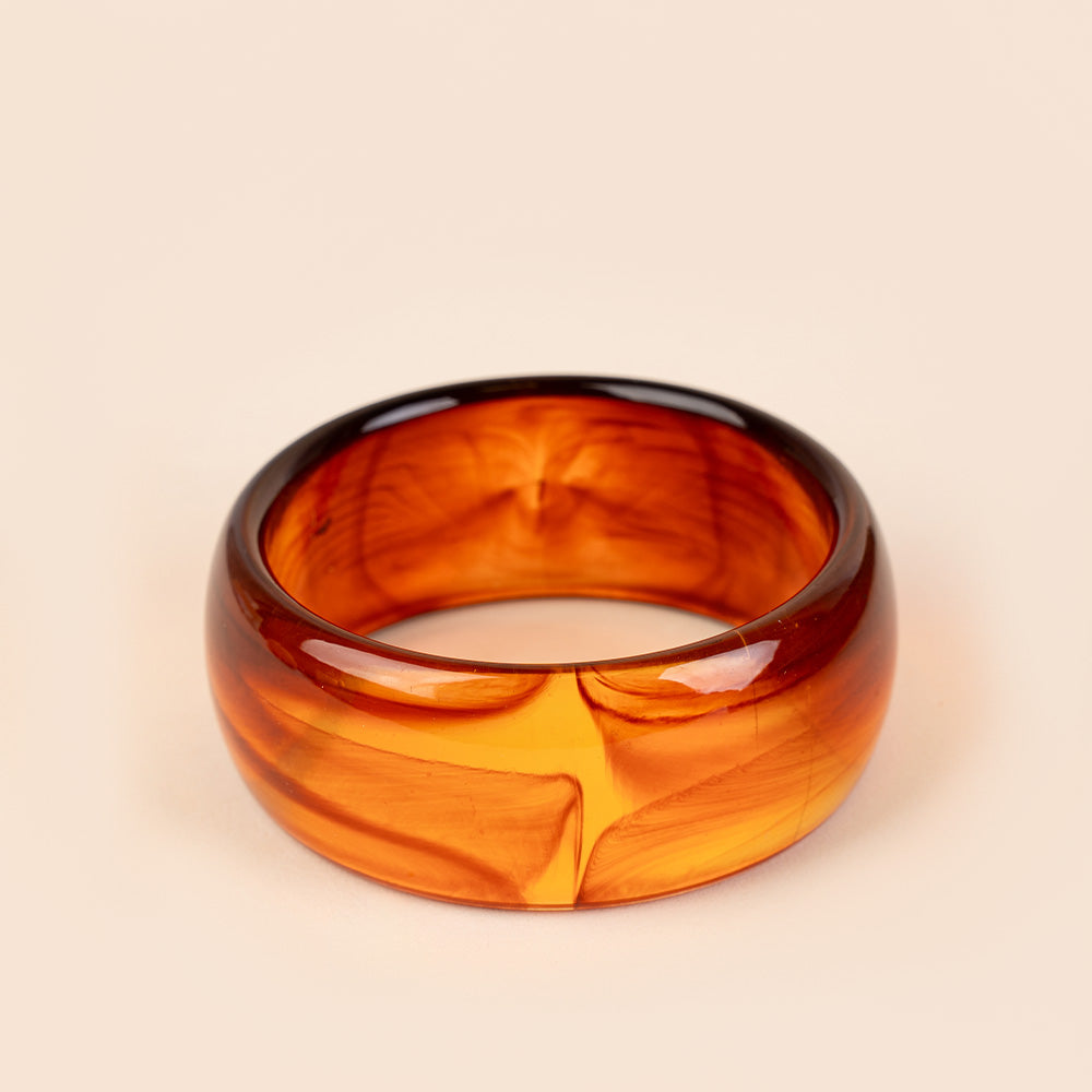 BRACCIALE RIGIDO ALTO IN RESINA SFUMATA