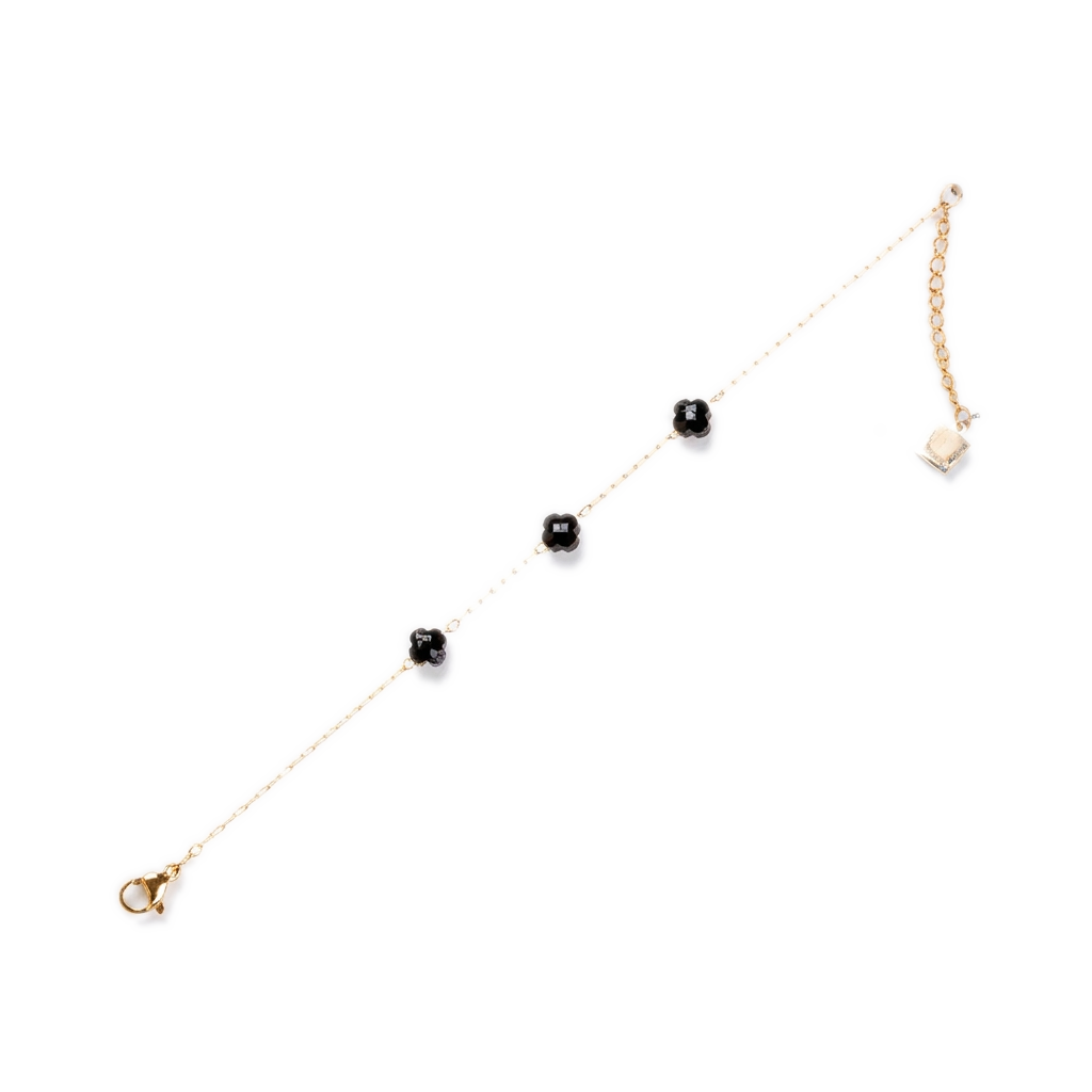 BRACCIALE A CATENA SOTTILE CON TRE PERLINE A FIORE