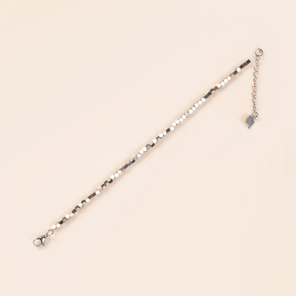 BRACCIALE FINO CON UNITA' A CUBETTI