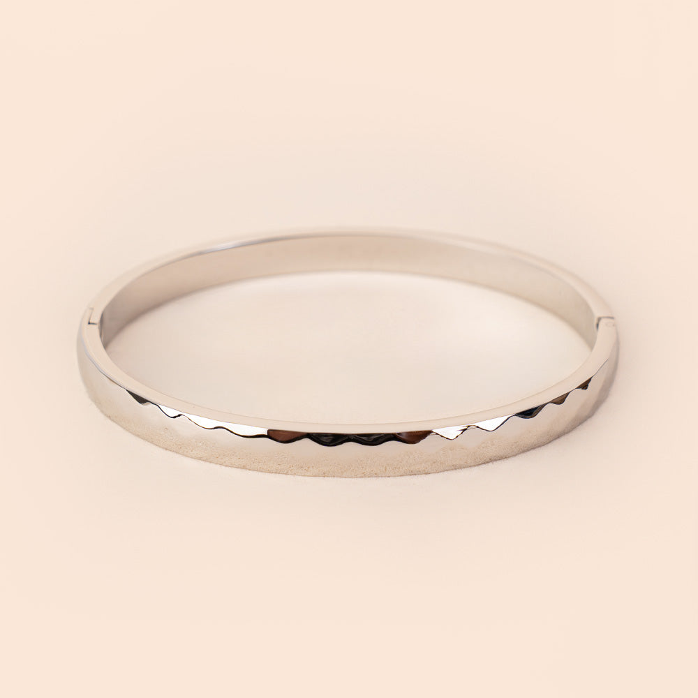 BRACCIALE RIGIDO SFACCETTATO