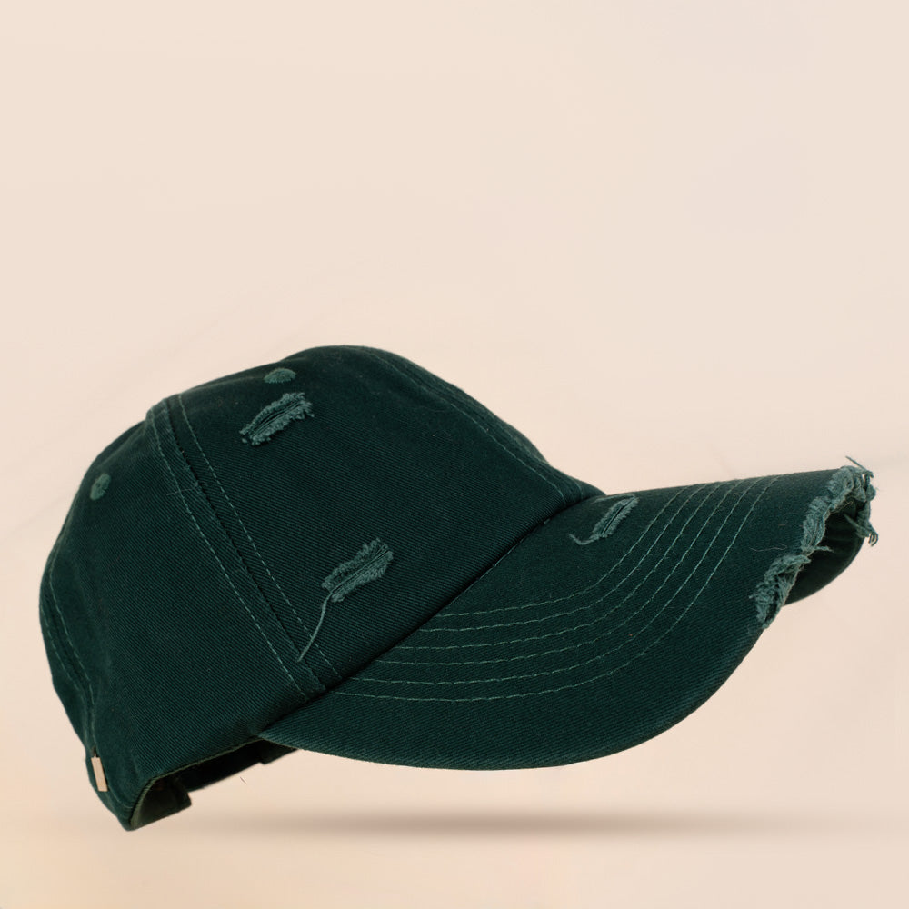 CAPPELLO CON VISIERA E STRAPPI