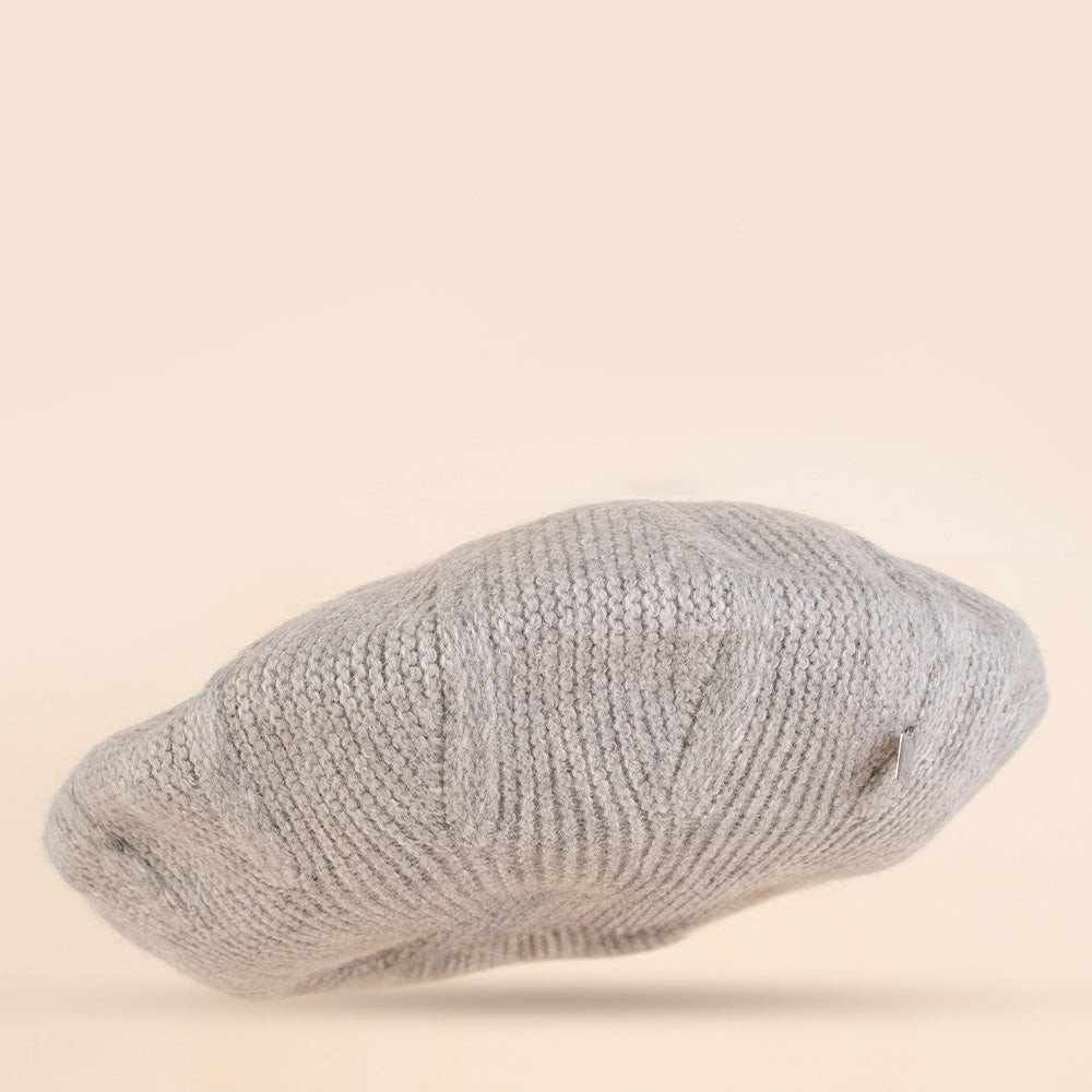 CAPPELLO MODELLO BASCO IN MAGLIA