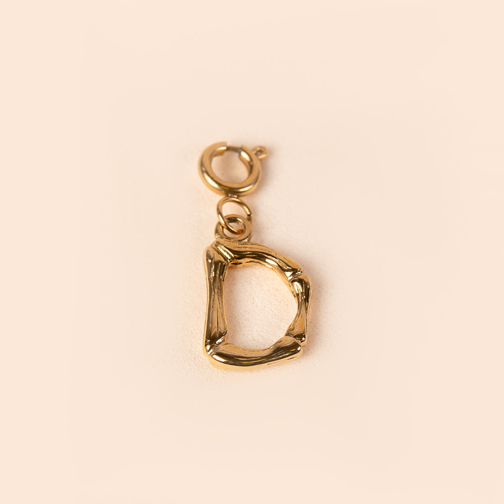 CHARM LETTERE PICCOLE IRREGOLARI