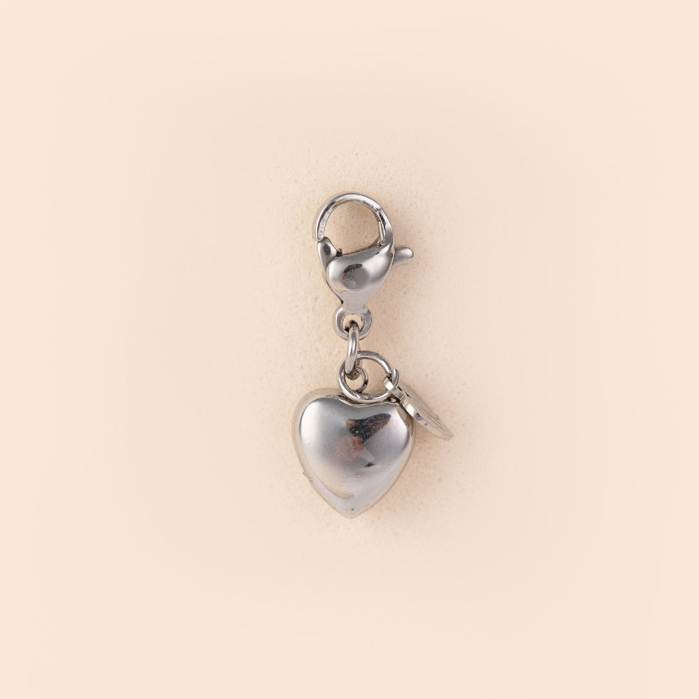 CHARM A CUORE PIENO