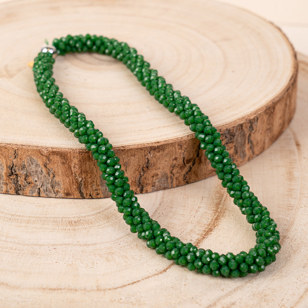 COLLANA GIROCOLLO CRISTALLI SFACCETTATI E CHIUSURA A CALAMITA