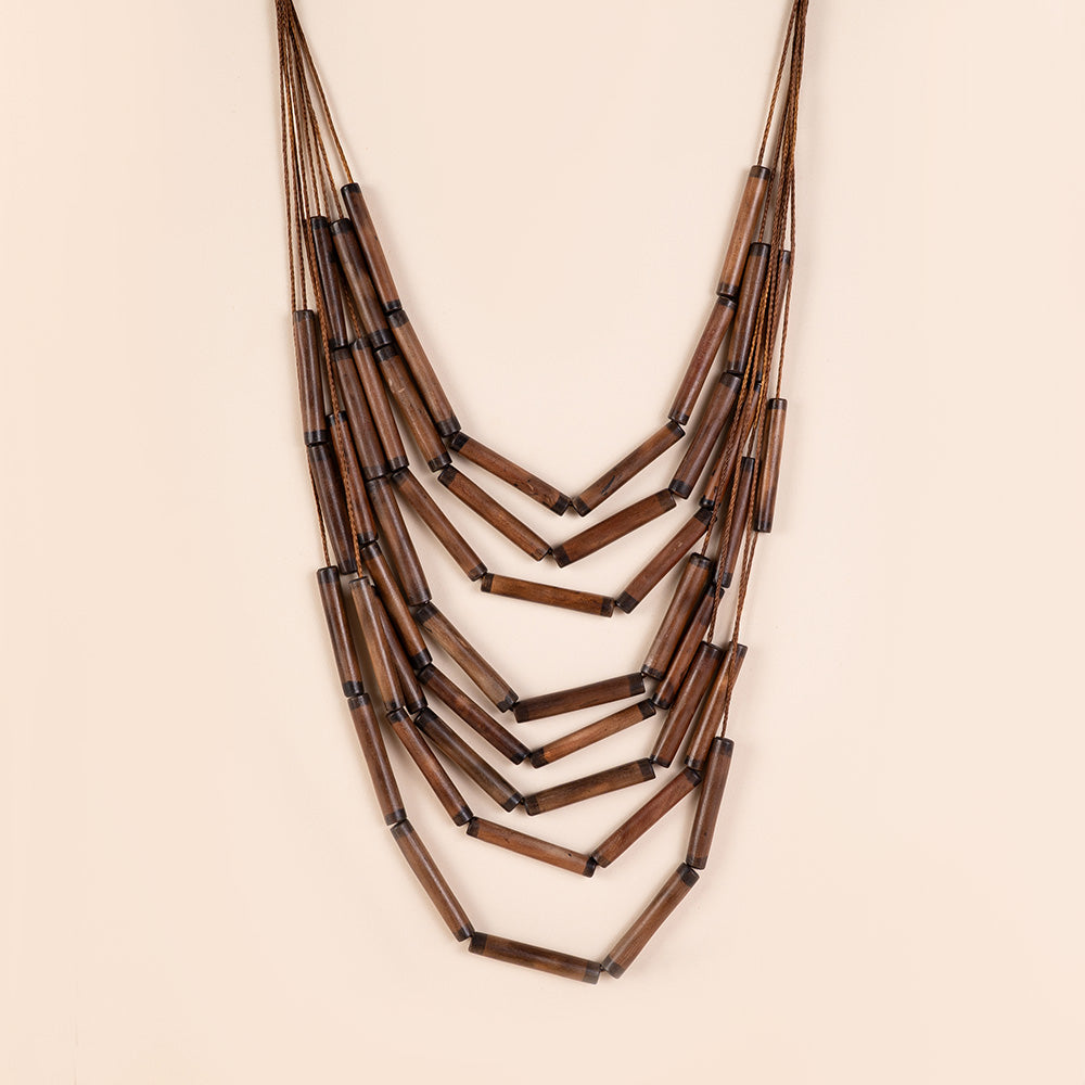 COLLANA LUNGA CON CILINDRI LUNGHI IN LEGNO