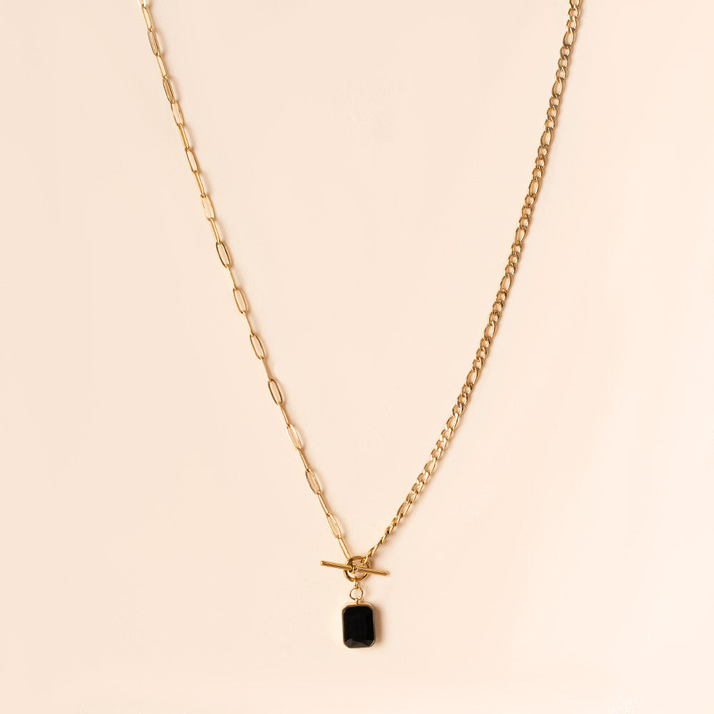 COLLANA GIROCOLLO CON DUE TIPI DI CATENA E PIETRA PENDENTE