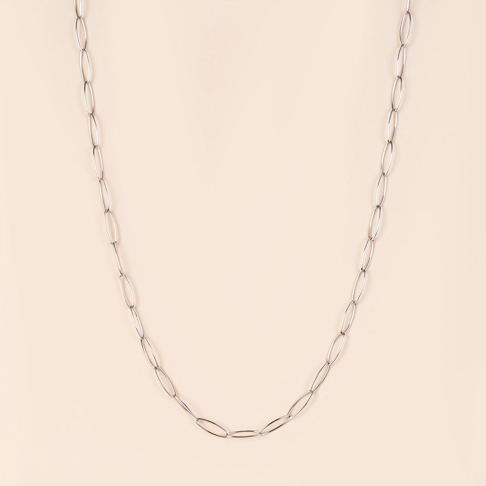 LONG CHAIN ​​NECKLACE WITH RECTANGULAR LINKS