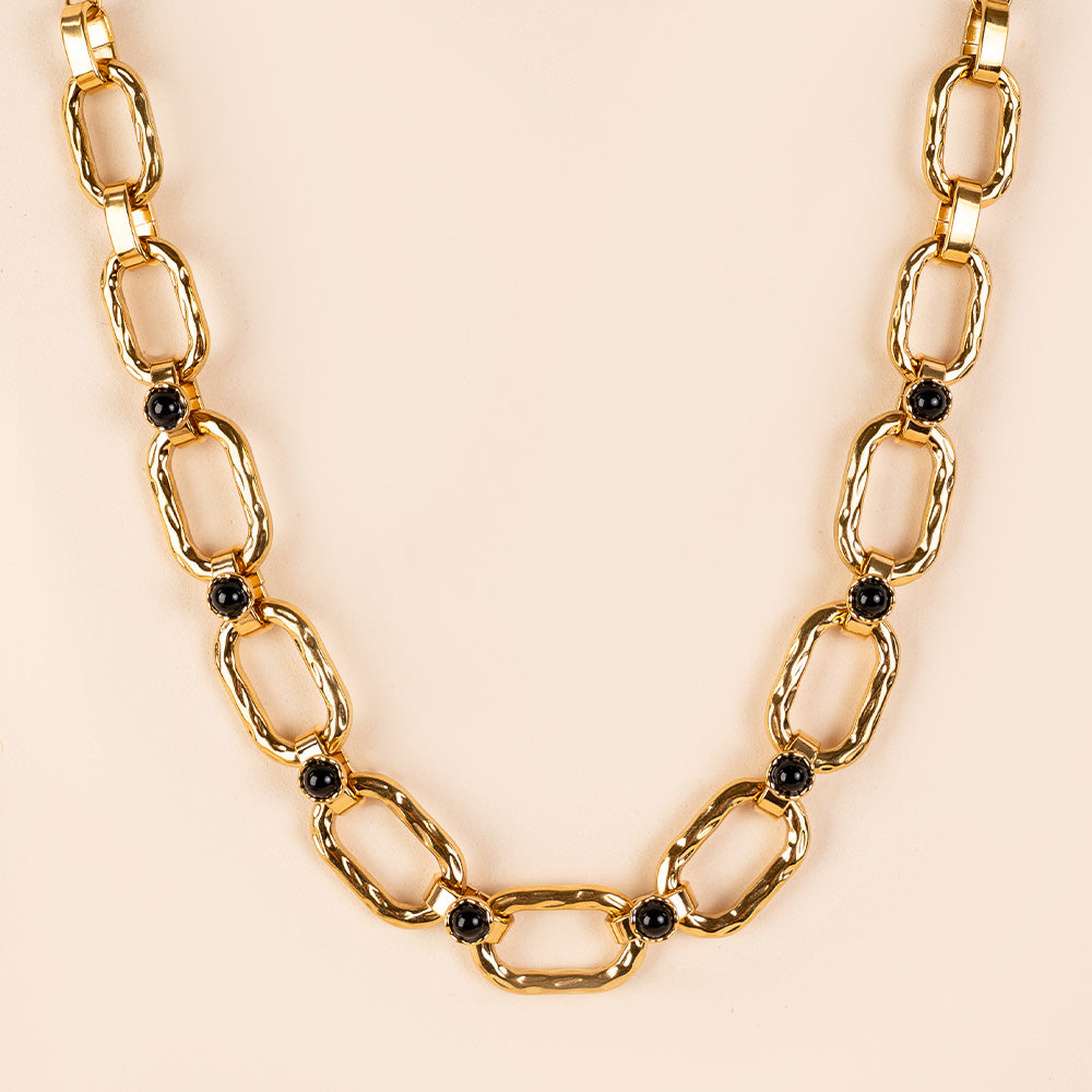 CHOKER NECKLACE WITH HAMMERED LINKS AND STONES