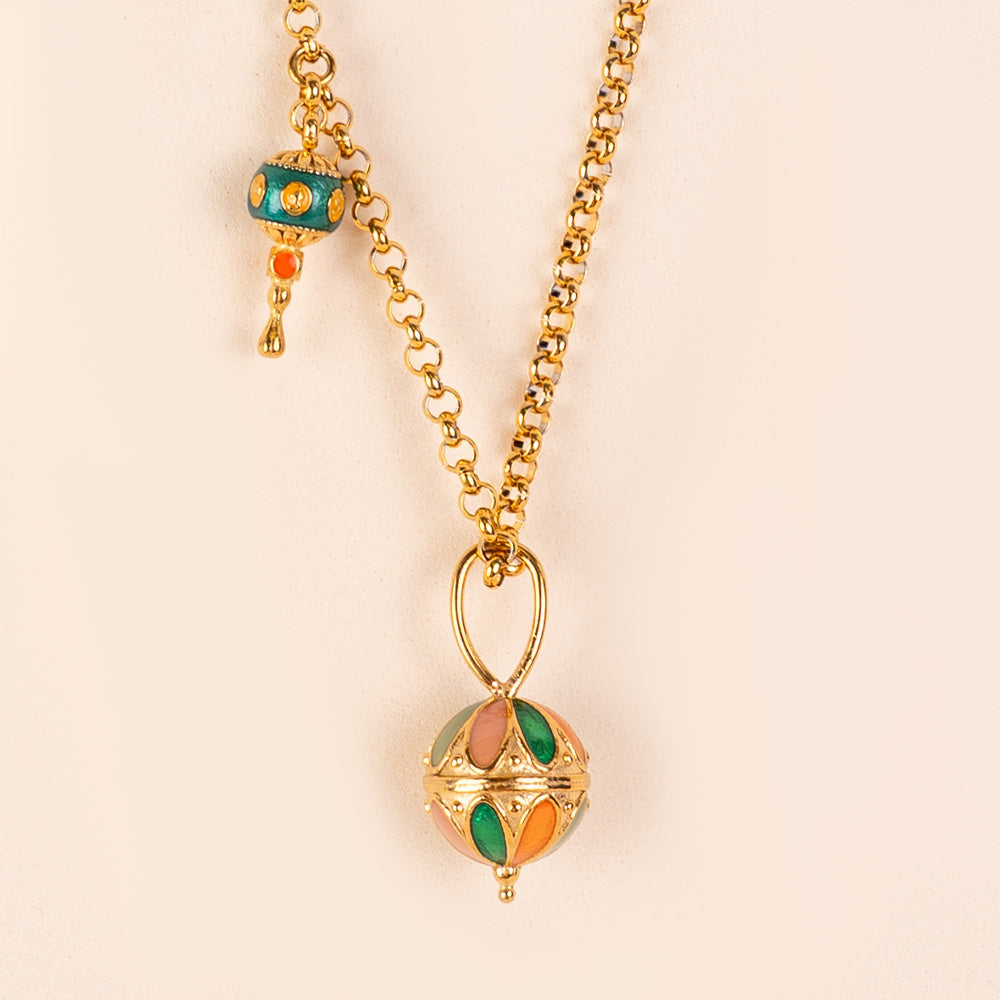 LONG NECKLACE WITH SPINNING TOP PENDANT